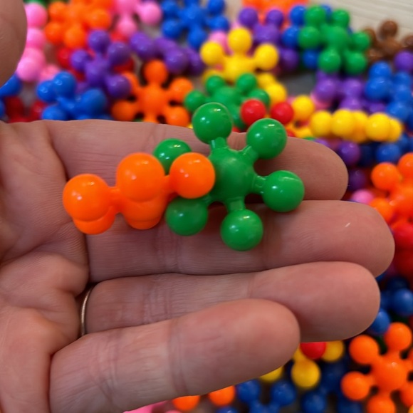 Emido building block toys colorful building toys plastic in pouch like new - Picture 7 of 7